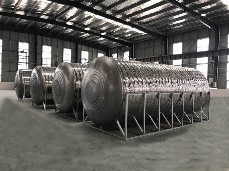 建始304卧式不锈钢水箱的安装步骤