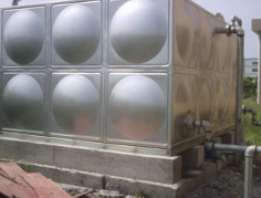 建始不锈钢组合水箱的保温性能取决什么？